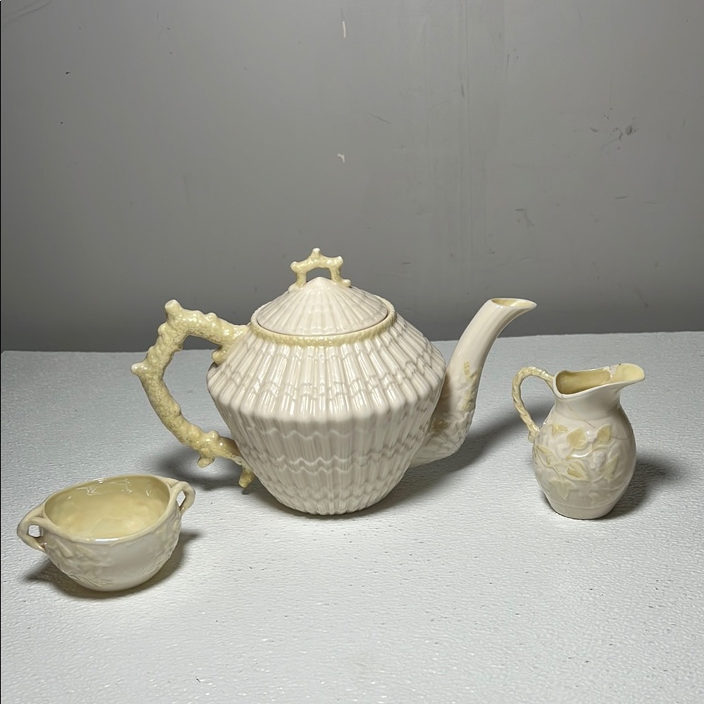 Belleek Teapot 5th Mark Limpet Pattern, Sugar Creamer, Irish porcelain 1955 RARE